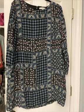 Ann Taylor Loft Black Floral Long sleeve Dress. Sz 12. Great Condition. Work